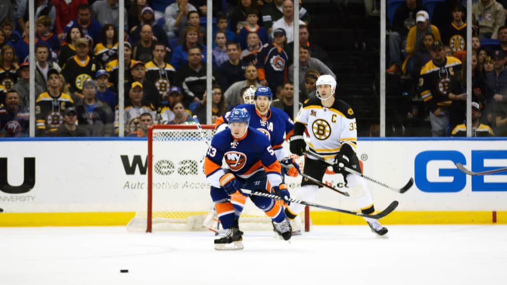 New York Islanders Defeat Boston Bruins 6-2 In Game 6 To Reach Stanley ...